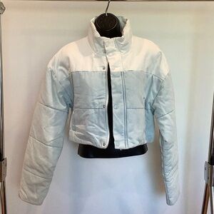 Forever 21 cropped puffy denim white colorblock jacket, L